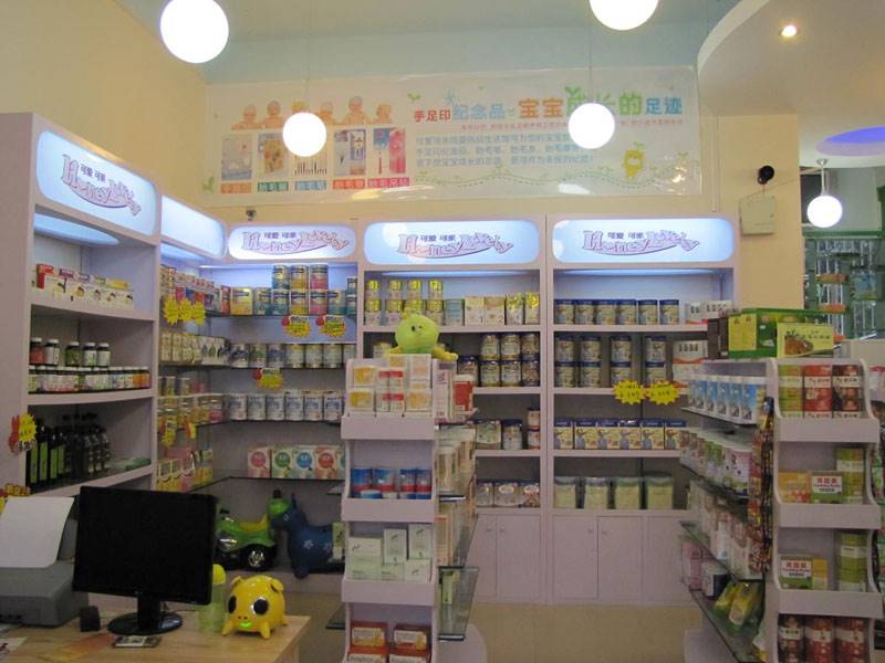探秘成都母婴用品店展示架定制 打造视觉与销售的完美融合