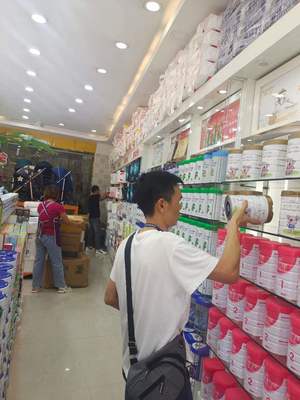 守护健康成长，镇宁江龙市场监管分局开展婴幼儿配方奶粉专项检查
